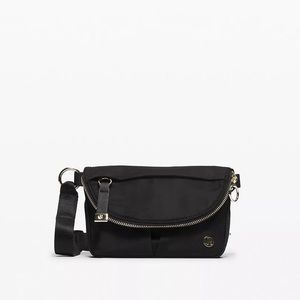 Lululemon All Night Festival Bag 
Micro